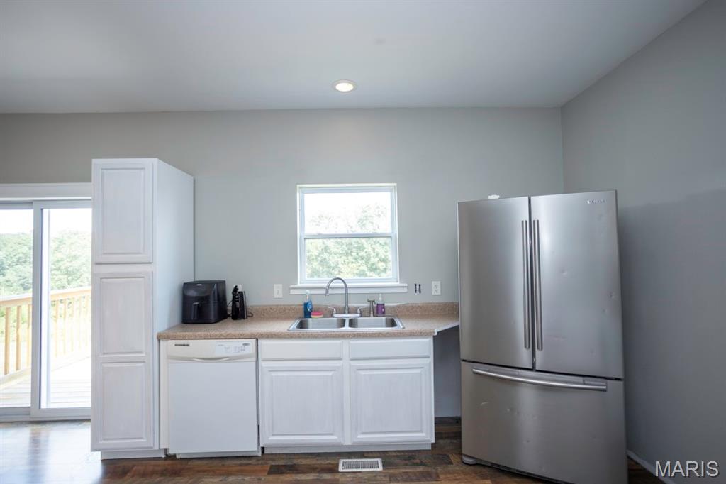 25200 Raleigh Road Waynesville, MO 65583 - Photo 10 of 60 Gallery Image 10