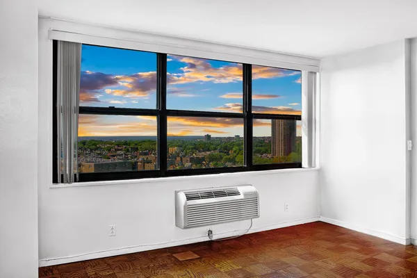 $439,000 | 7004 Boulevard East, Unit 38A, Guttenberg, NJ 07093