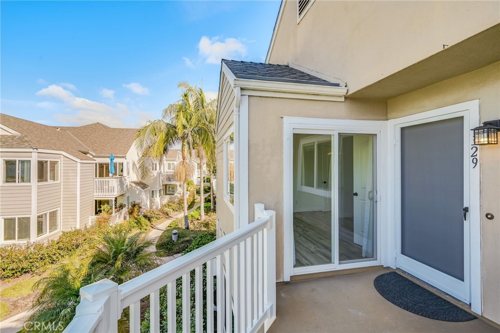 34112 Selva Road, Unit 329 Dana Point, CA 92629 - Photo 24 of 34 a view of a porch