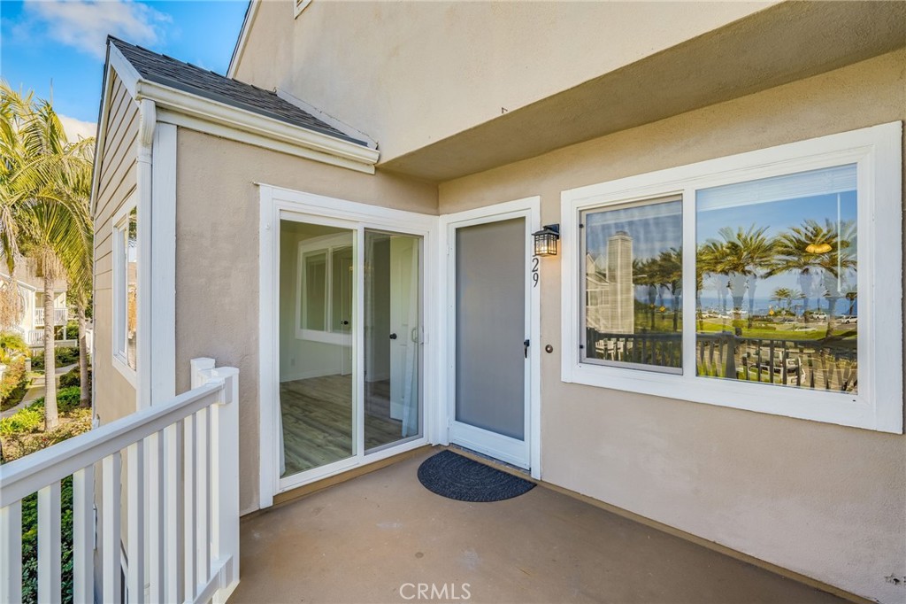 34112 Selva Road, Unit 329 Dana Point, CA 92629 - Photo 25 of 34 a view of an entryway with a garden