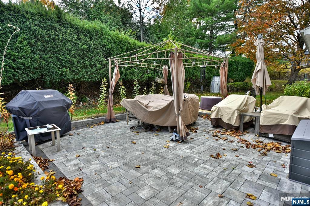 63 Eleron Place Wayne, NJ 07470 - Photo 24 of 31