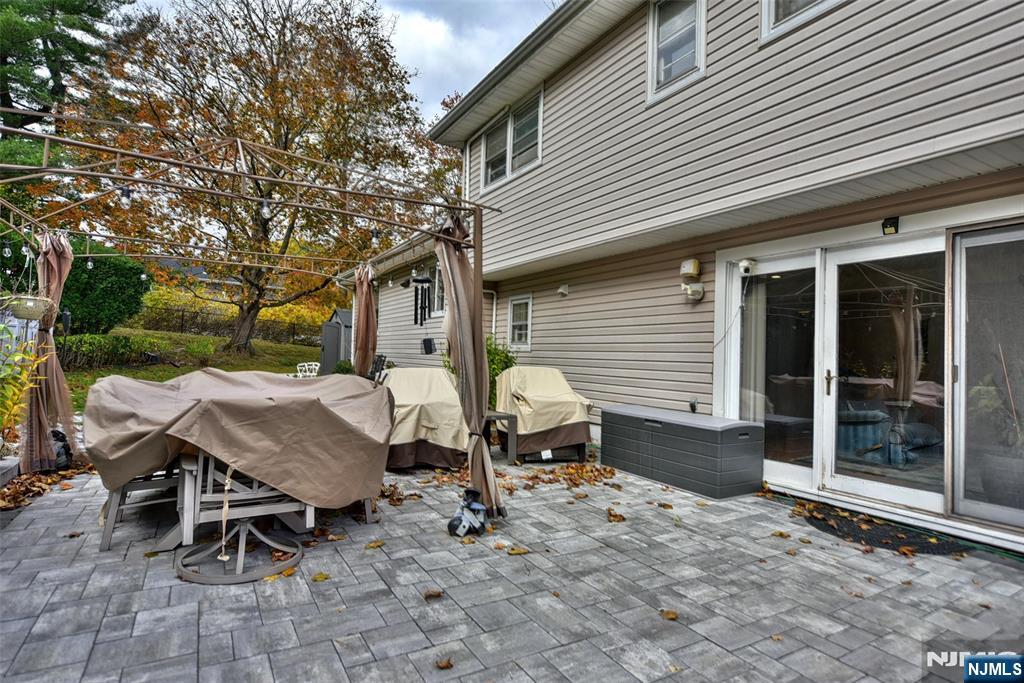 63 Eleron Place Wayne, NJ 07470 - Photo 25 of 31