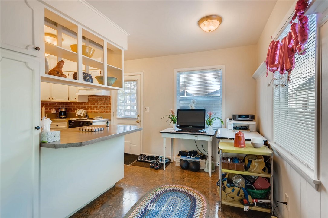 1919 Rucker Avenue, Unit 1 & 2 Everett, WA 98201 - Photo 13 of 40 Gallery Image 13