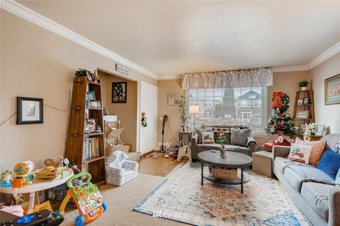 1919 Rucker Avenue, Unit 1 & 2 Everett, WA 98201 - Photo 24 of 40 Gallery Image 24