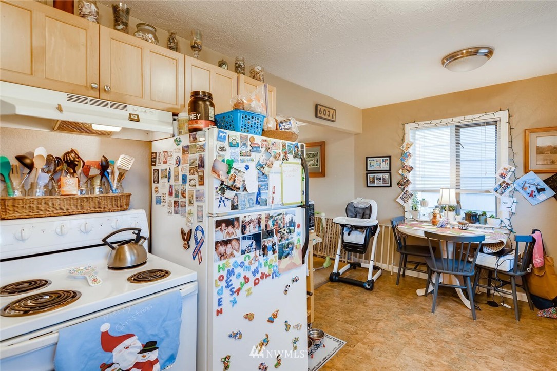 1919 Rucker Avenue, Unit 1 & 2 Everett, WA 98201 - Photo 27 of 40 Gallery Image 27