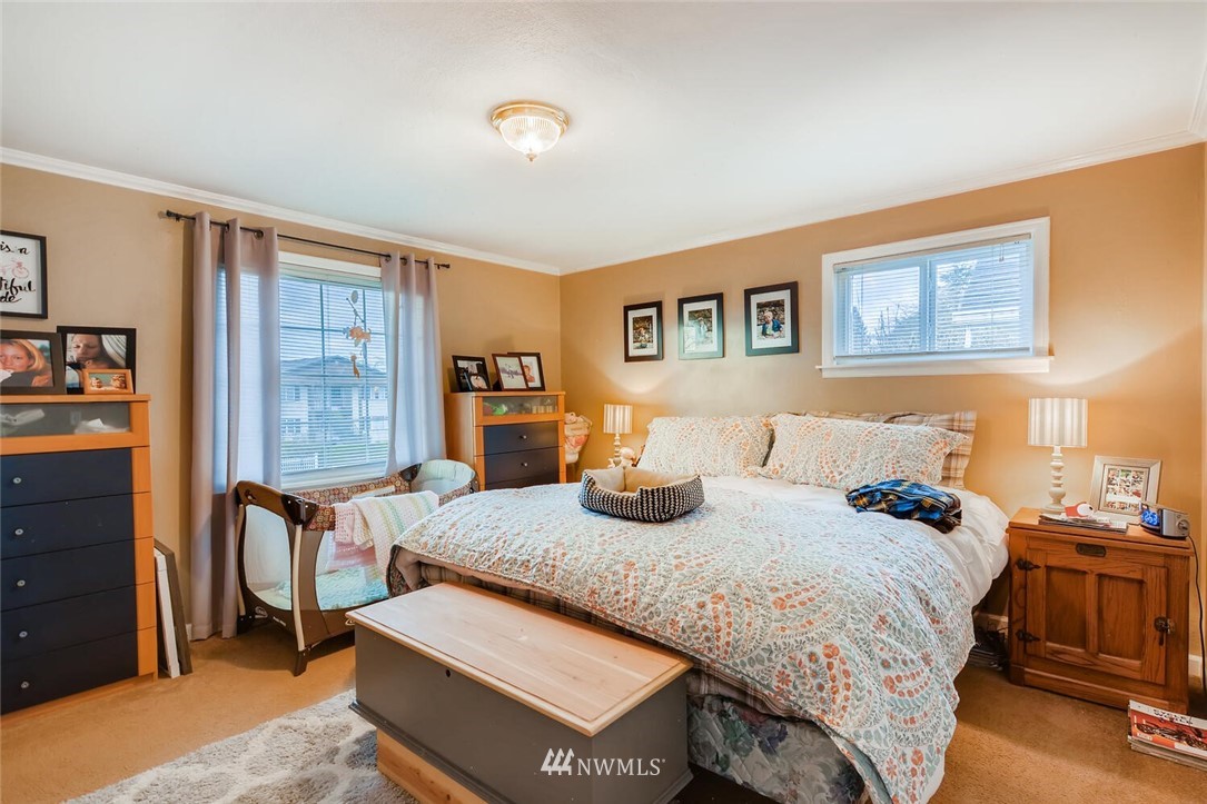 1919 Rucker Avenue, Unit 1 & 2 Everett, WA 98201 - Photo 33 of 40 Gallery Image 33