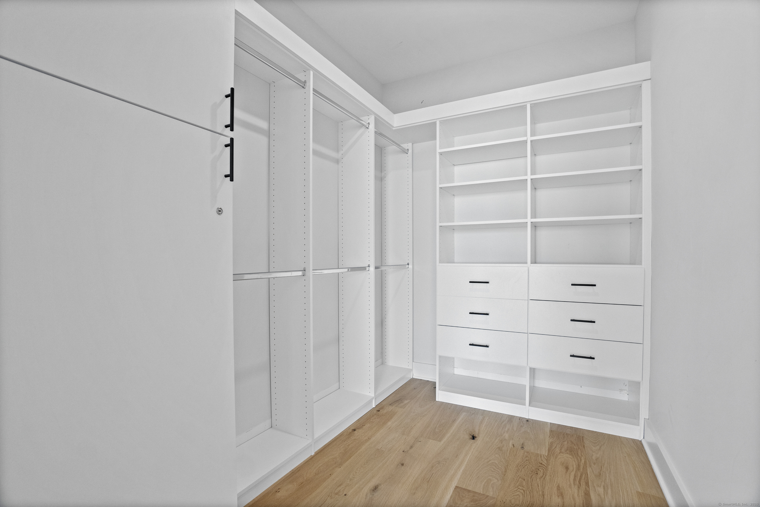 185 Main Street, Unit 301 East Lyme, CT 06357 - Photo 39 of 60