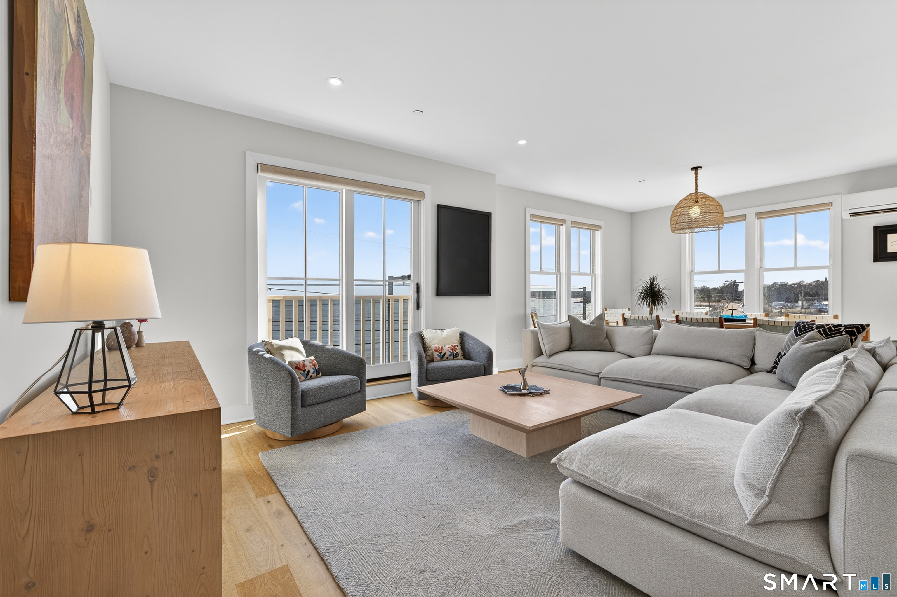 185 Main Street, Unit 301 East Lyme, CT 06357 - Photo 4 of 60