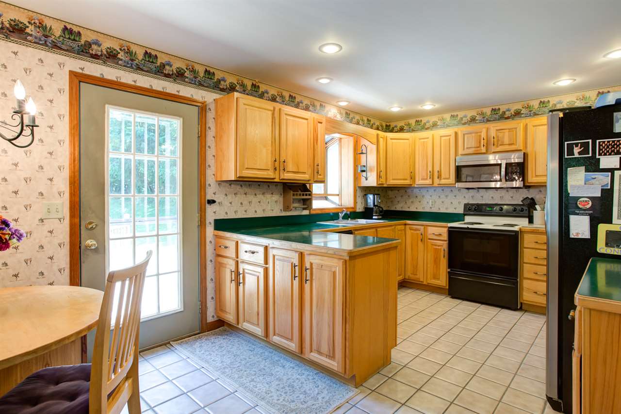 2144 Red Brush Road Newburgh, IN 47630 - Photo 4 of 35 Gallery Image 4