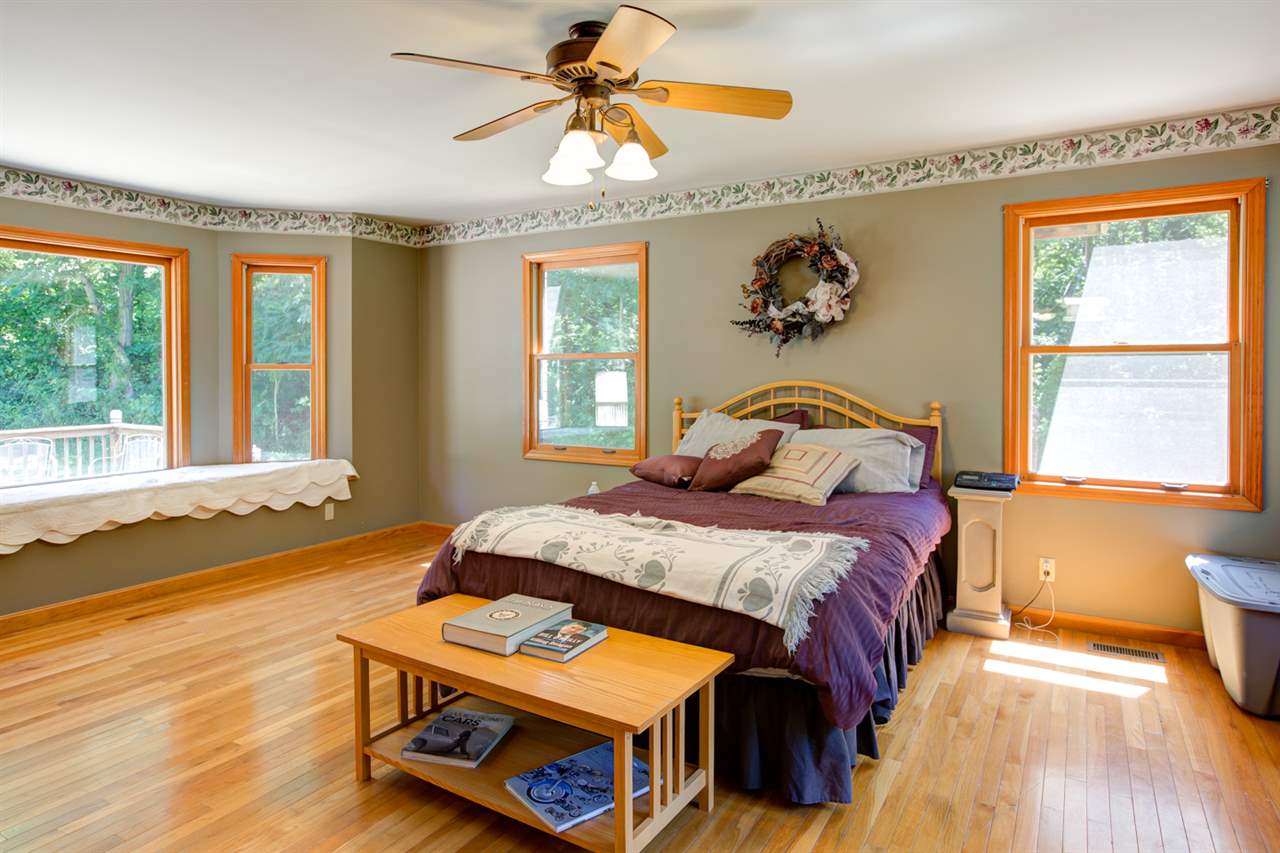 2144 Red Brush Road Newburgh, IN 47630 - Photo 10 of 35 Gallery Image 10