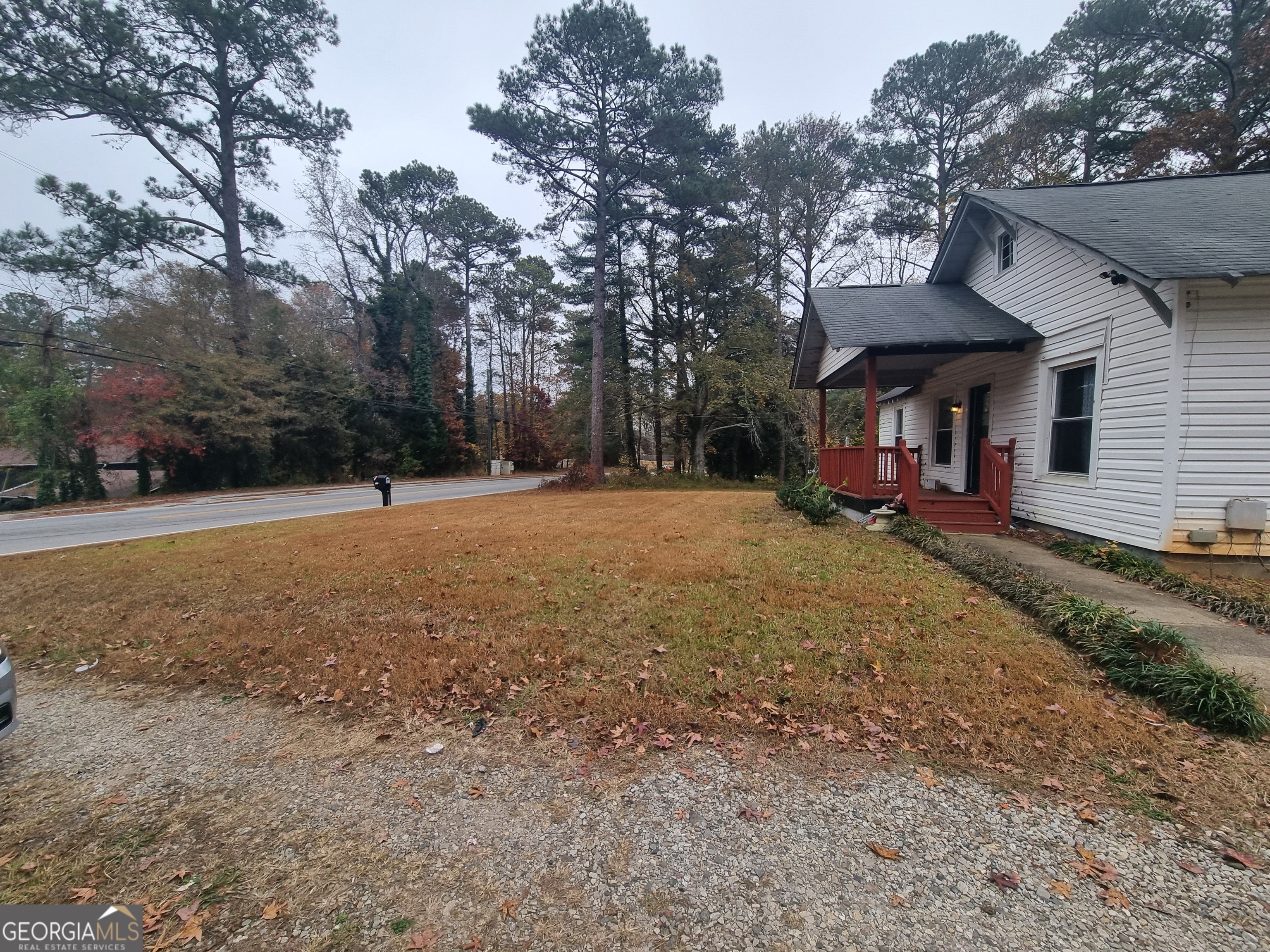 6570 Rivertown Road Fairburn, GA 30213 - Photo 5 of 33