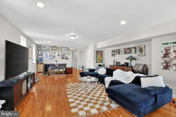 $2,295 | 1127 East Susquehanna Avenue, Unit 2, Philadelphia, PA 19125