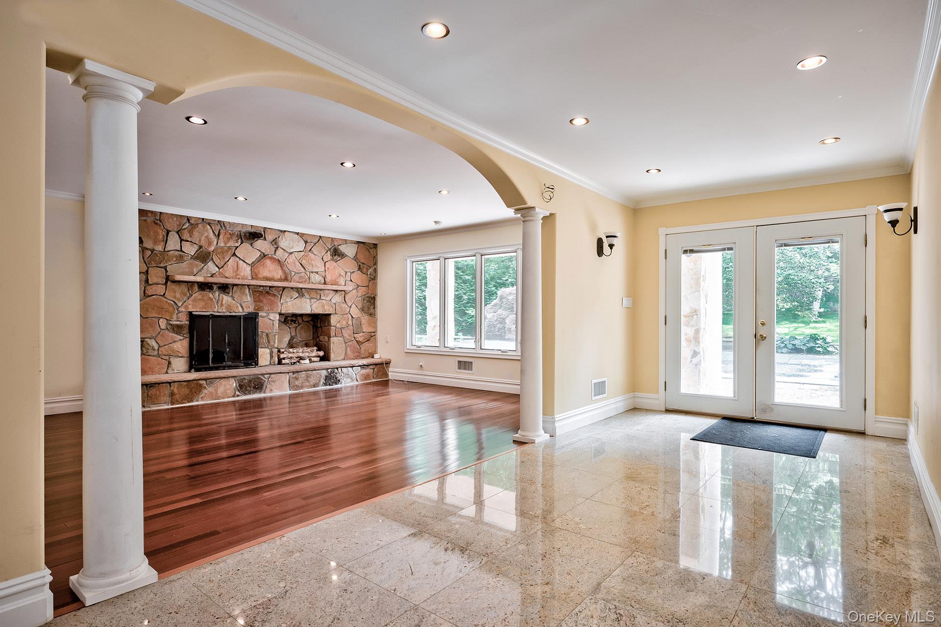 262 Harbor Acres Road Port Washington, NY 11050 - Photo 6 of 27 a view of a living room a dining room and livingroom with furniture