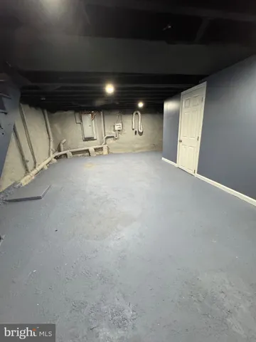 $2,000 | 5046 Aspen Street, Philadelphia, PA 19139