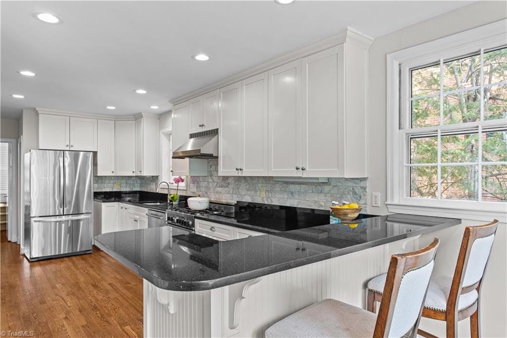 719 Dover Road Greensboro, NC 27408 - Photo 21 of 44