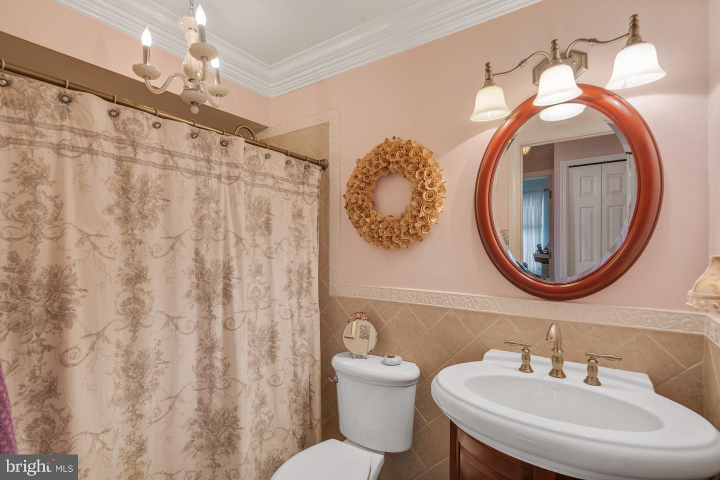 2033 Colonial Drive Croydon, PA 19021 - Photo 23 of 30 First Floor Full Bath