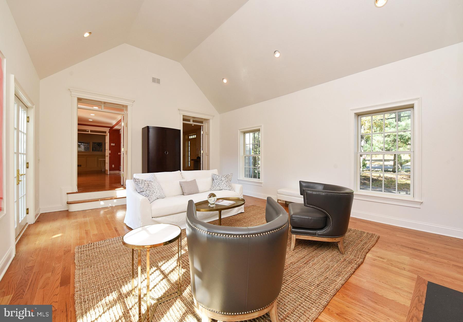 154 Province Line Road Skillman, NJ 08558 - Photo 9 of 42