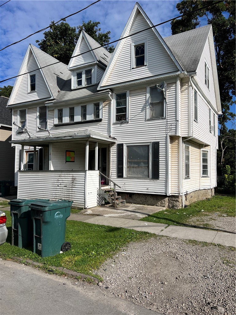 388 Ravine Avenue Rochester, NY 14613 - Photo 1 of 1