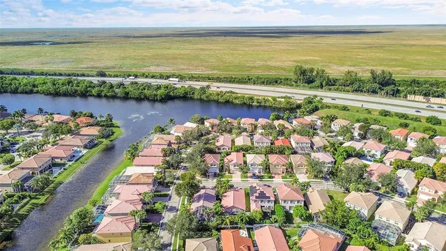 $649,999 | 5305 Northwest 126th Drive, Coral Springs, FL 33076