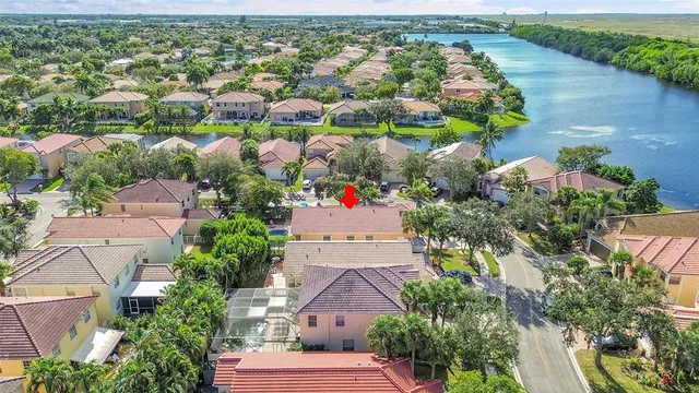 $649,999 | 5305 Northwest 126th Drive, Coral Springs, FL 33076