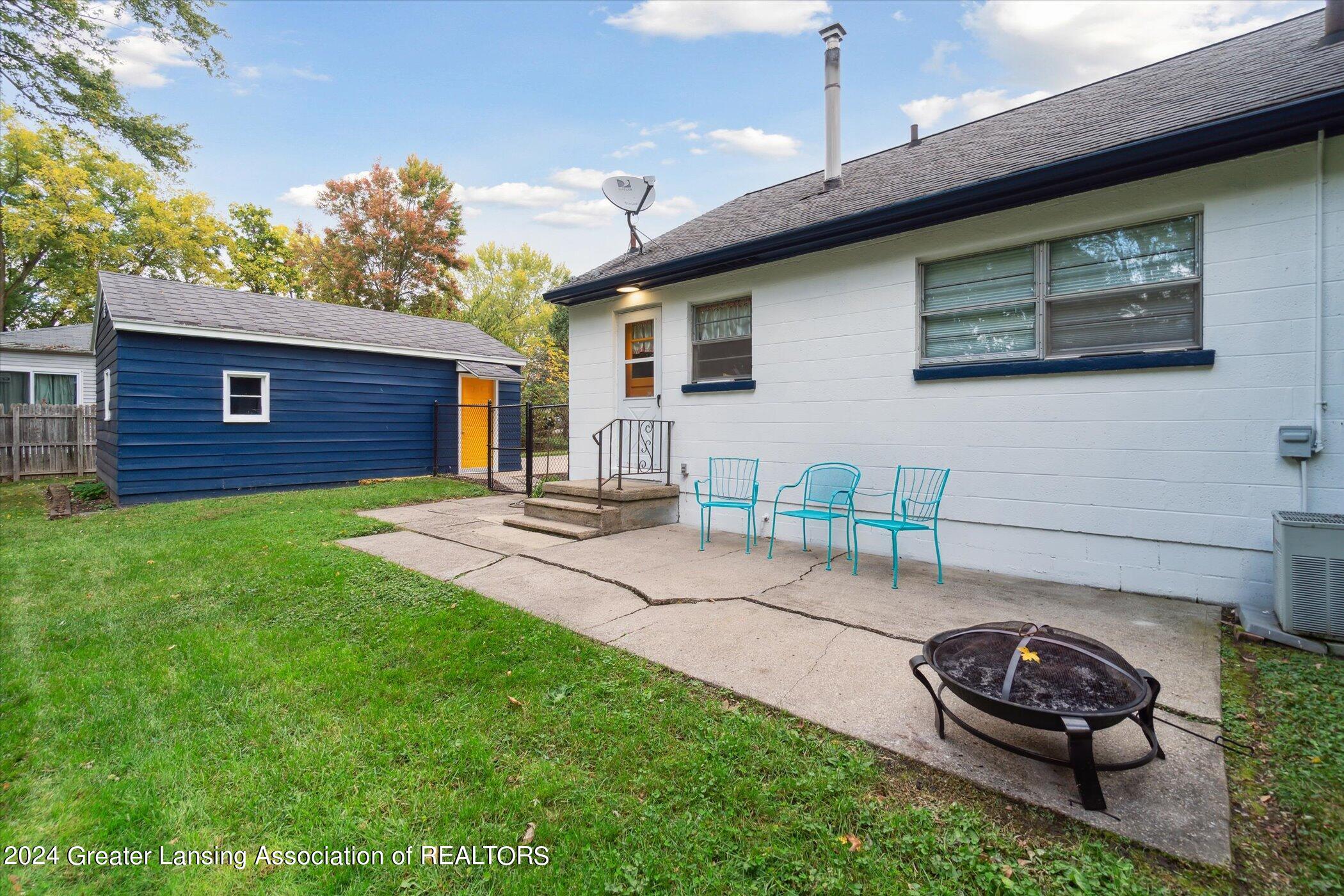 5873 Potter Street Haslett, MI 48840 - Photo 30 of 43 33-5873-Potter-St-Haslett-MI-48840-Windo