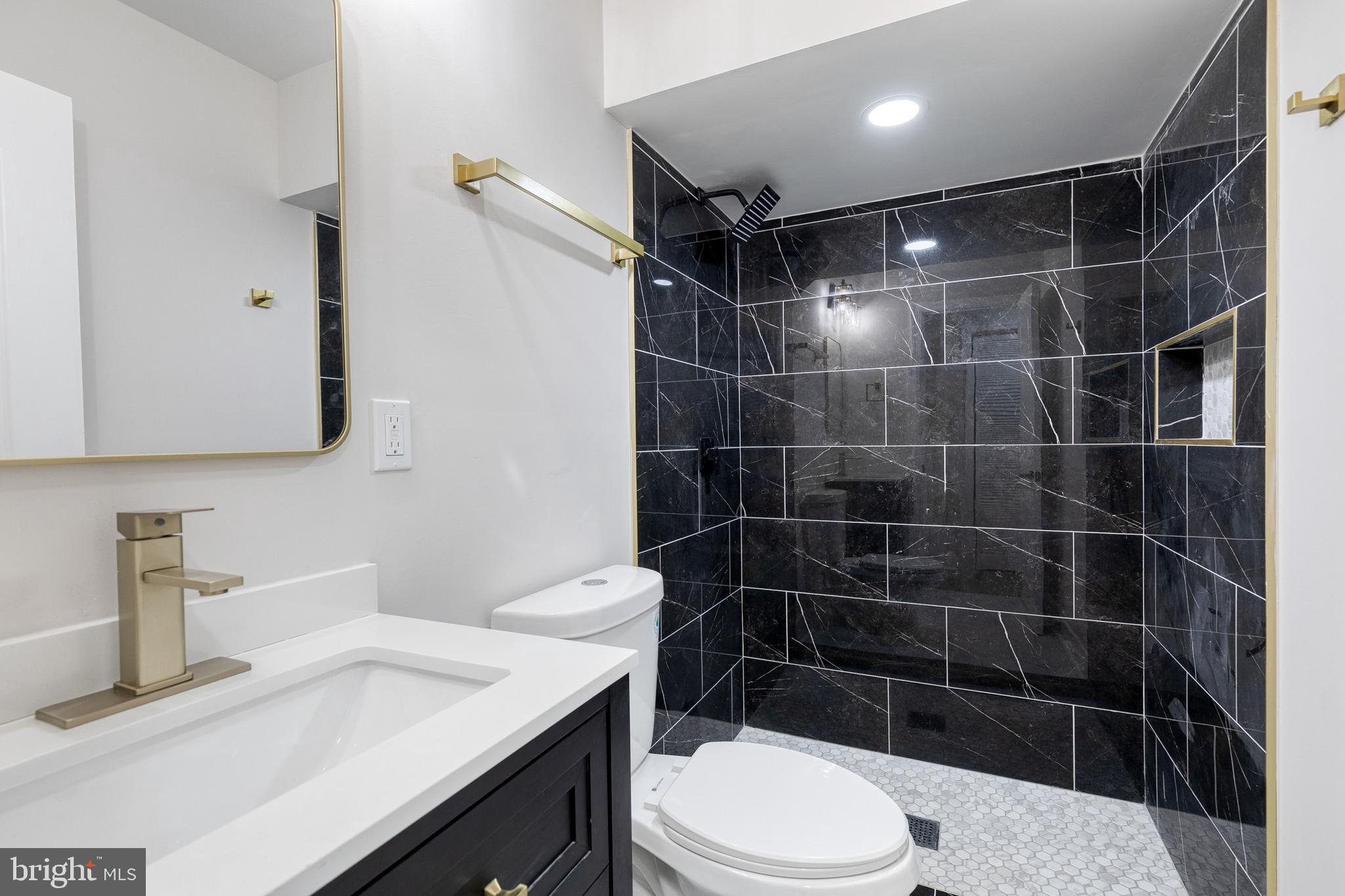 3716 Beehler Avenue Baltimore, MD 21215 - Photo 35 of 38 Lower level full bathroom