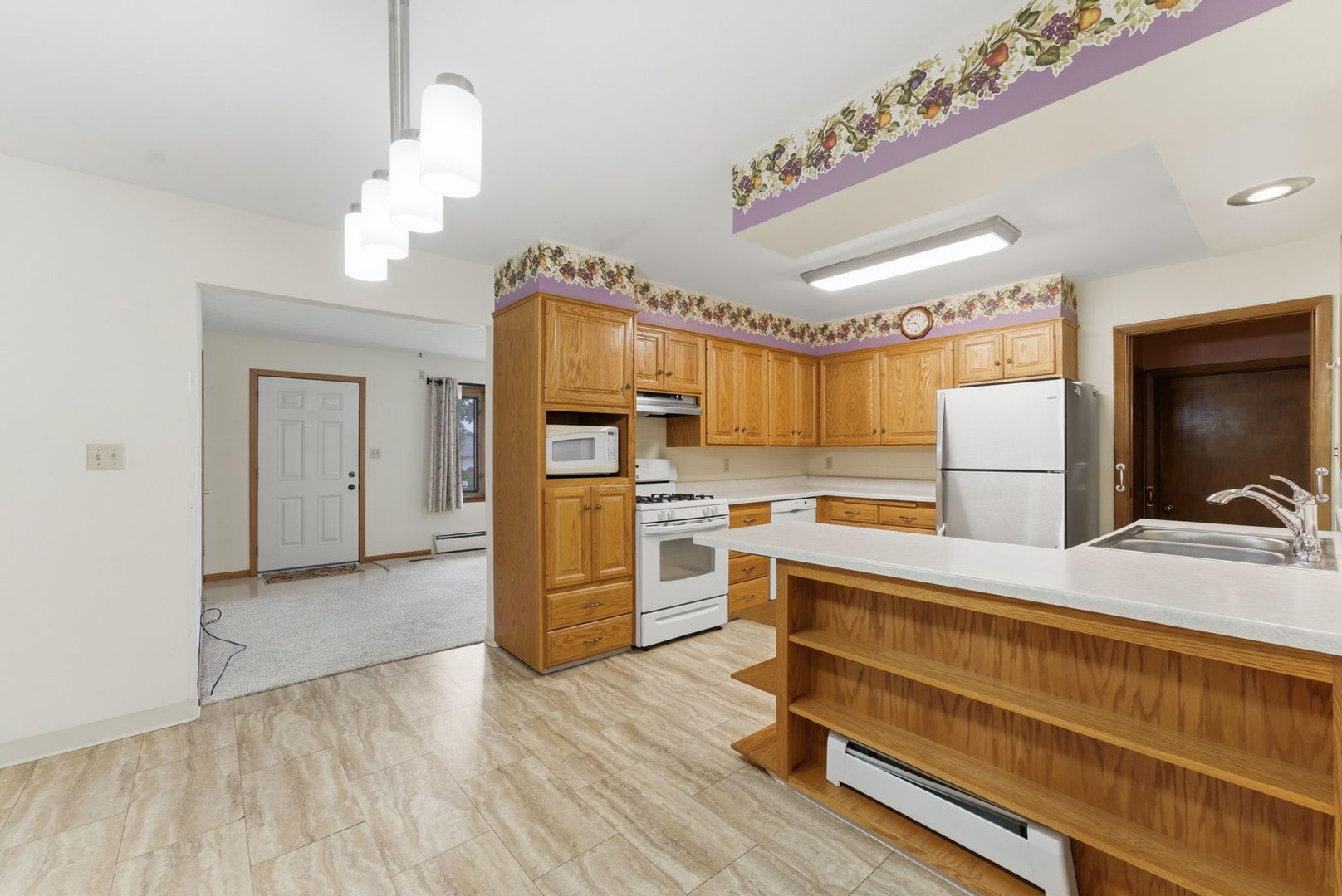 4620 50th Avenue Moline, IL 61265 - Photo 15 of 38