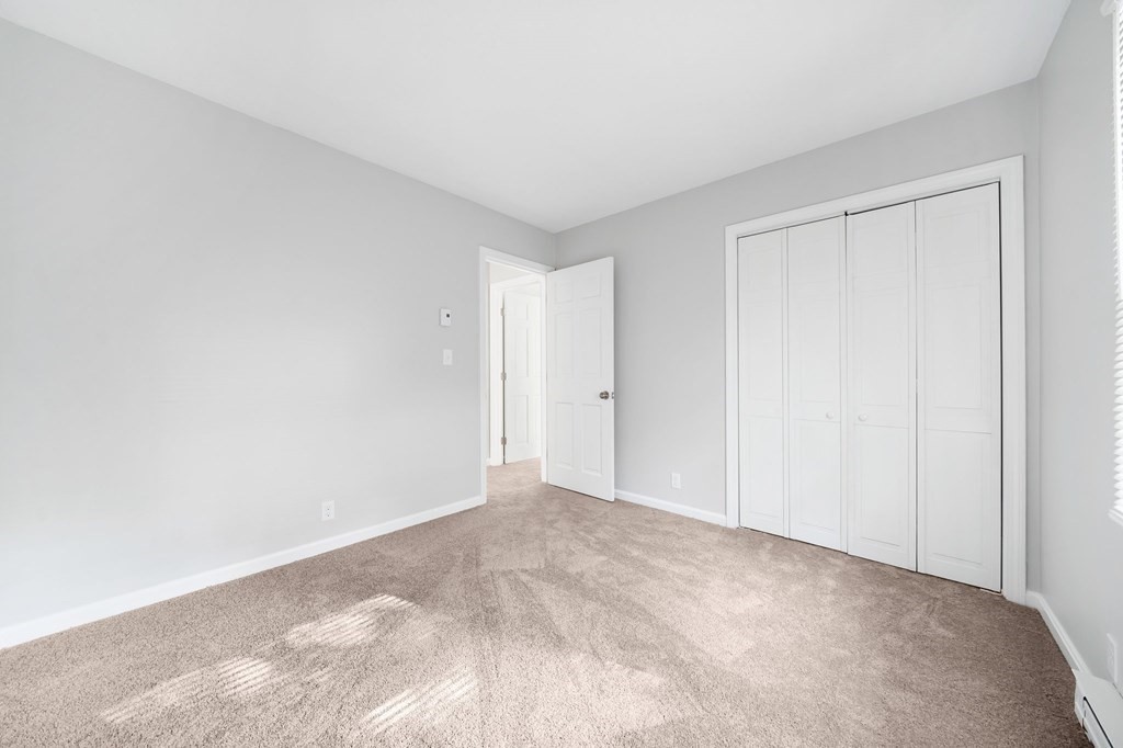 35 Old Village Road Sturbridge, MA 01566 - Photo 22 of 39 a view of an empty room
