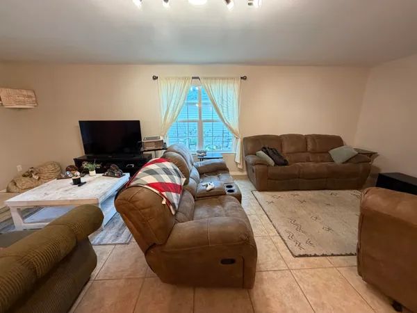 $2,225 | 138 Adams Street, Niceville, FL 32578