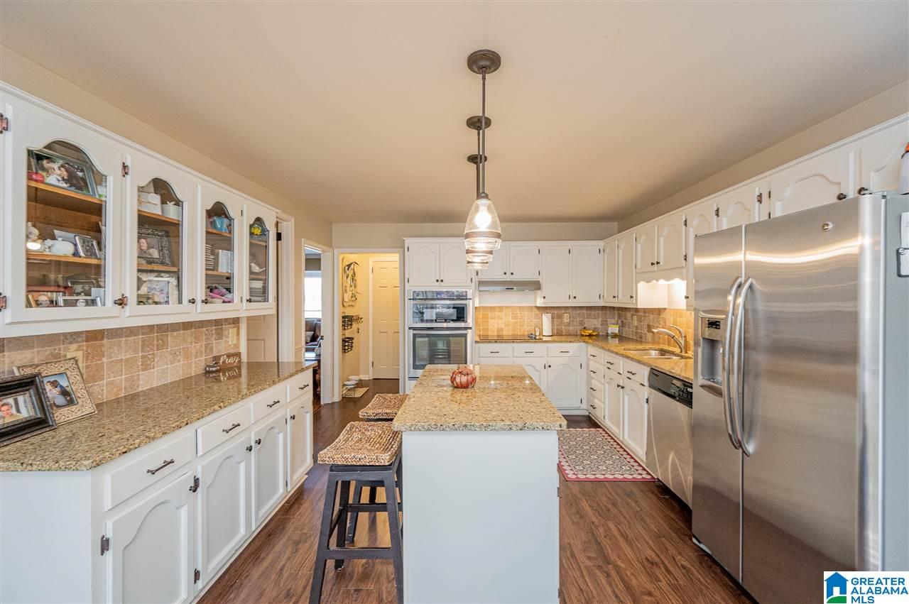 4977 Sussex Road Birmingham, AL 35242 - Photo 9 of 40