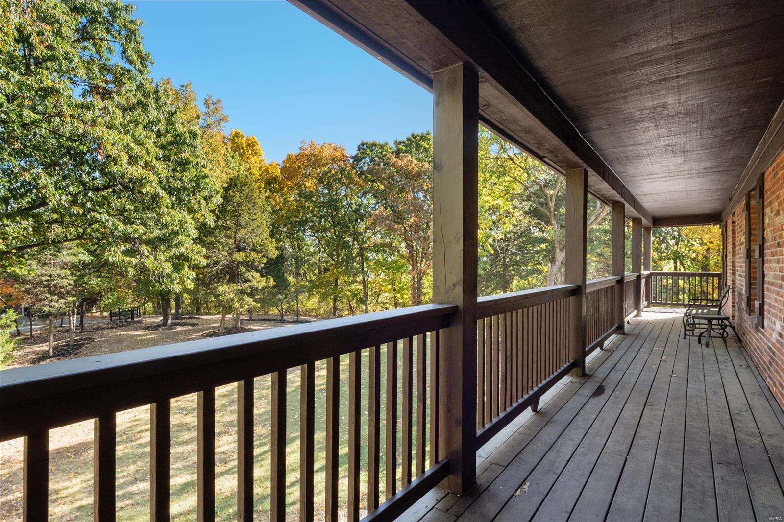 715 Rietzke Mountain Ballwin, MO 63021 - Photo 21 of 33 Gallery Image 21