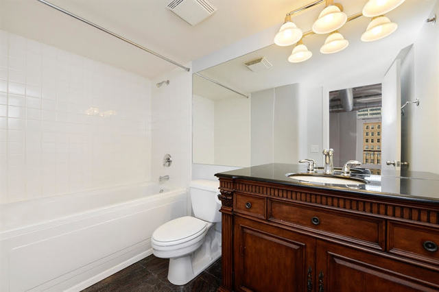 500 South Clinton Street, Unit 512 Chicago, IL 60607 - Photo 12 of 15