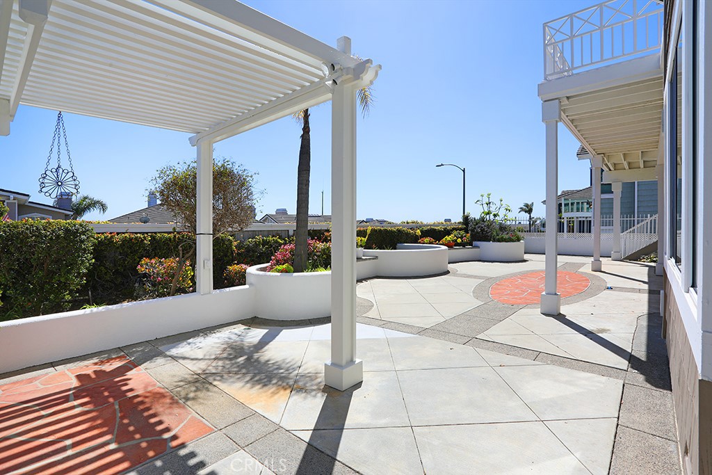 34072 Capistrano By The Sea Dana Point, CA 92629 - Photo 44 of 68 Large back patio