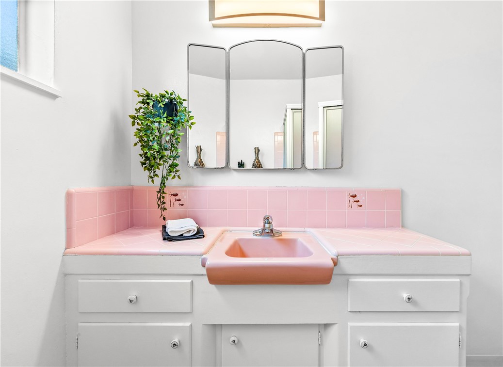 1739 East Appleton Street, Unit 3 Long Beach, CA 90802 - Photo 20 of 37