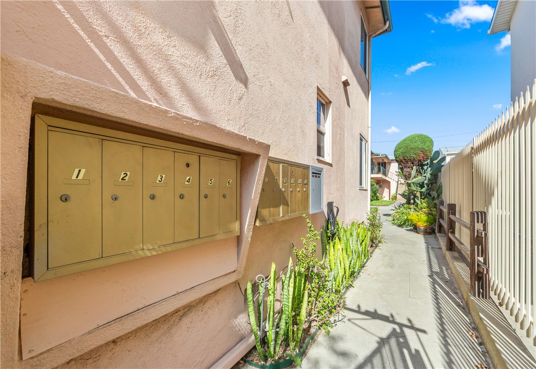 1739 East Appleton Street, Unit 3 Long Beach, CA 90802 - Photo 31 of 37