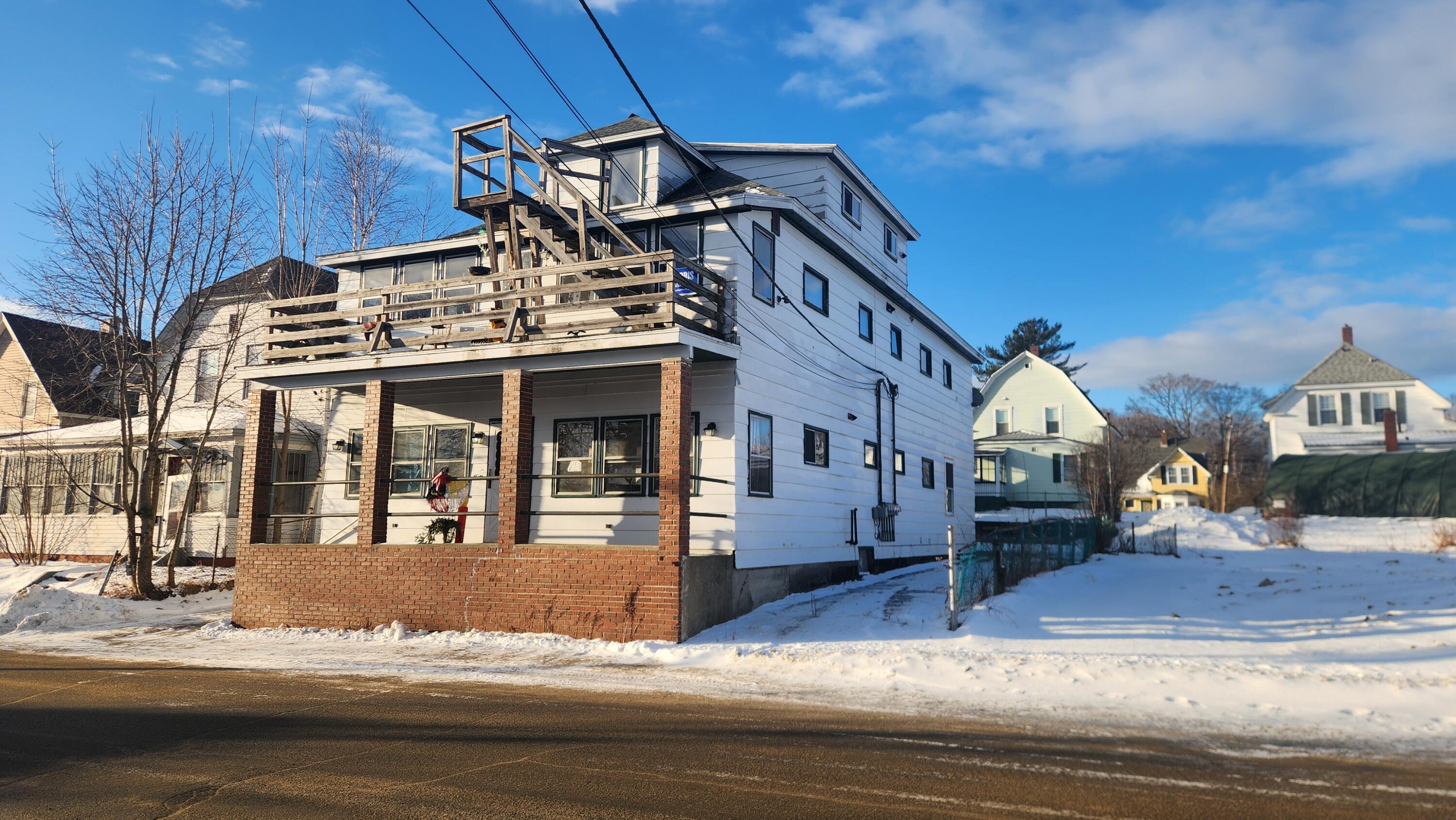 97 Penobscot Avenue Millinocket, ME 04462 - Photo 12 of 23 1000002878