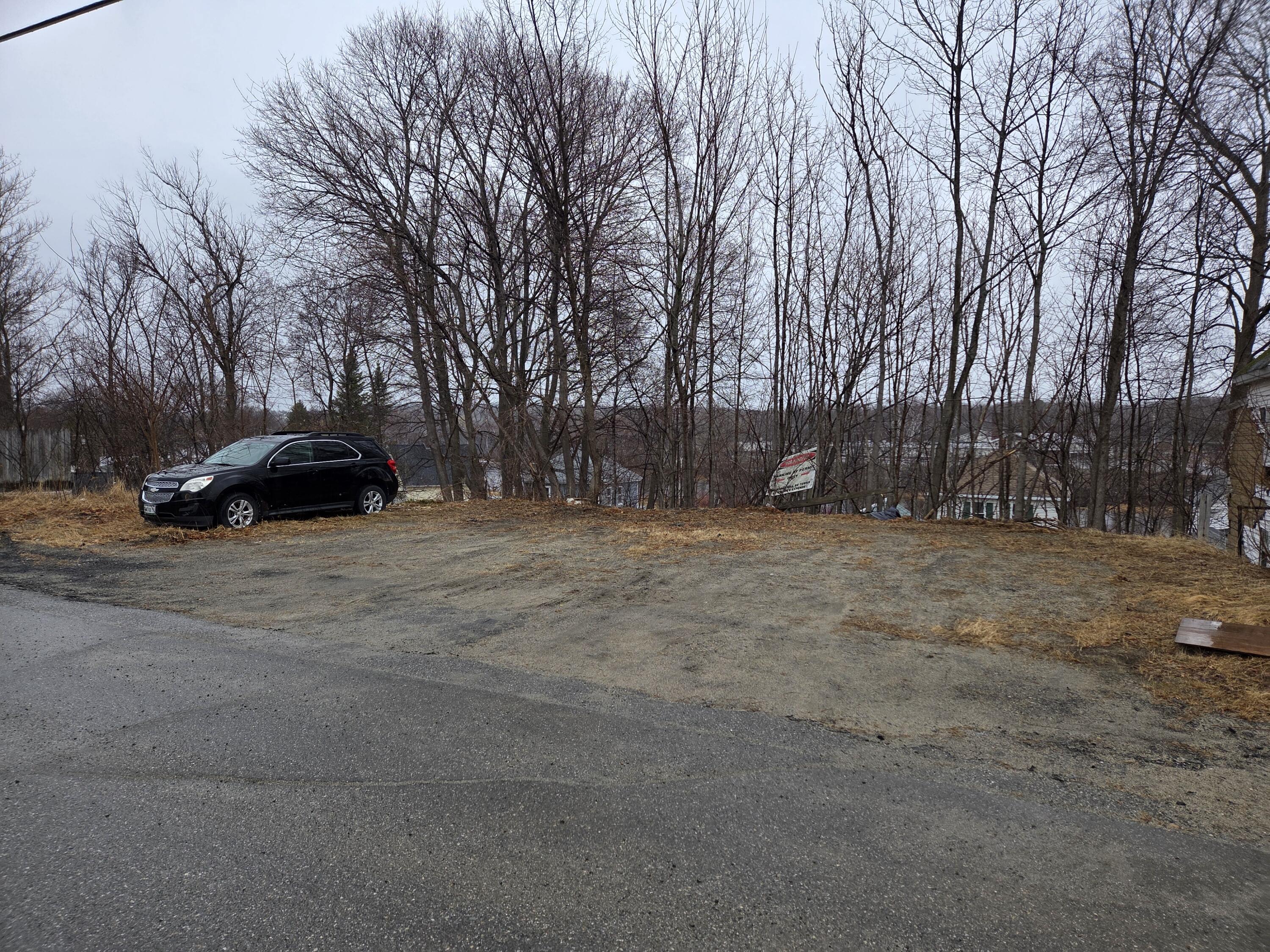 97 Penobscot Avenue Millinocket, ME 04462 - Photo 15 of 23 1000005396