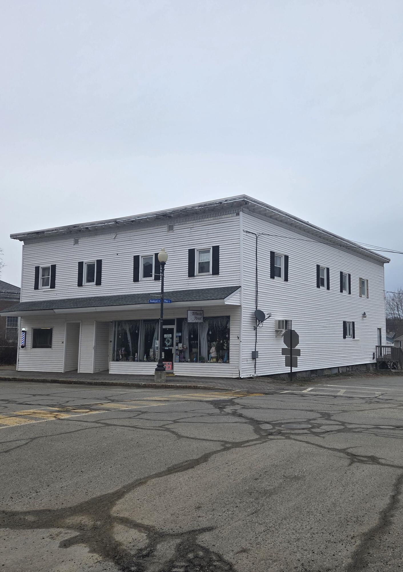 97 Penobscot Avenue Millinocket, ME 04462 - Photo 21 of 23 1000005389