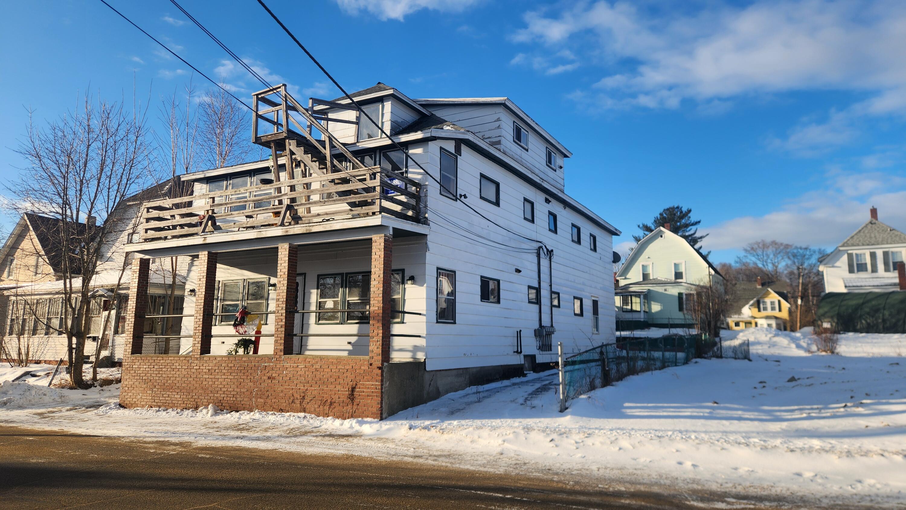 97 Penobscot Avenue Millinocket, ME 04462 - Photo 10 of 23 1000002879