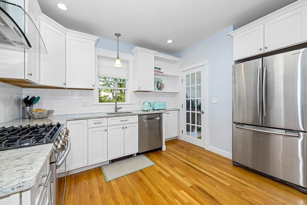 8 Searle Road Boston, MA 02132 - Photo 9 of 32 Gallery Image 9