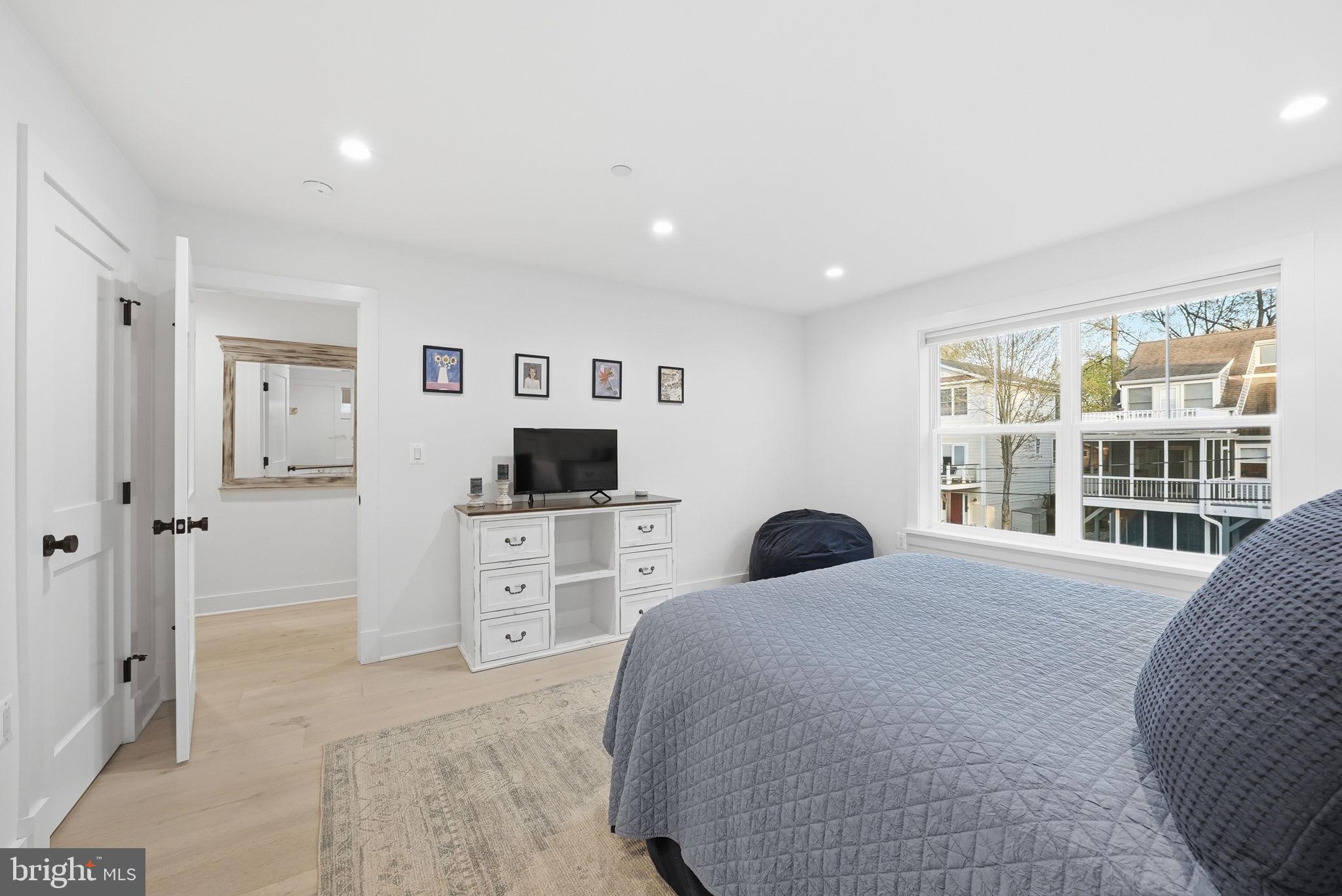 1422 Howard Road Annapolis, MD 21403 - Photo 31 of 61