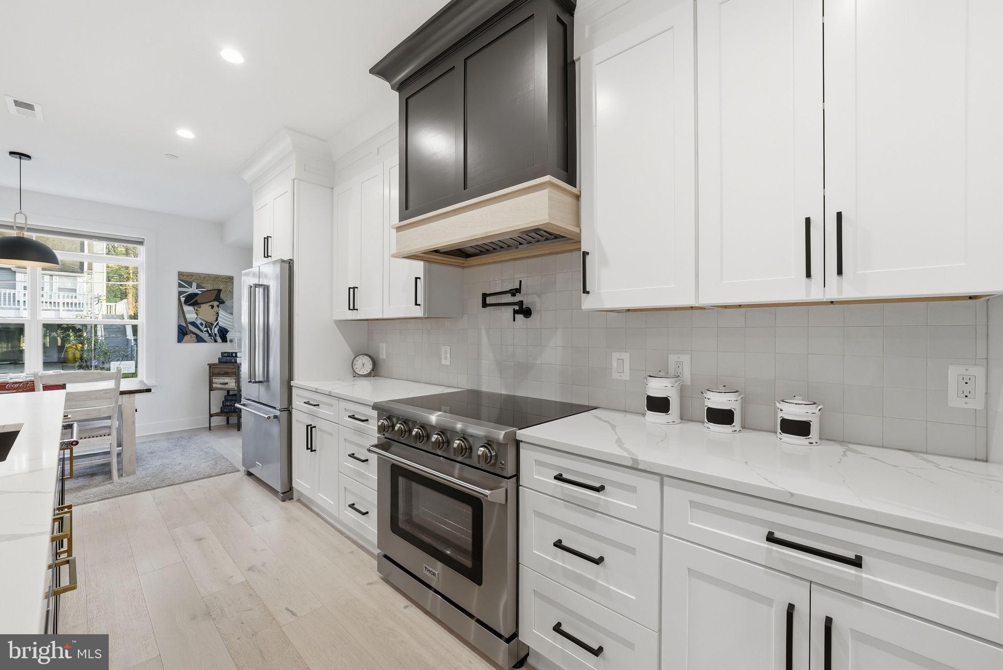 1422 Howard Road Annapolis, MD 21403 - Photo 9 of 61