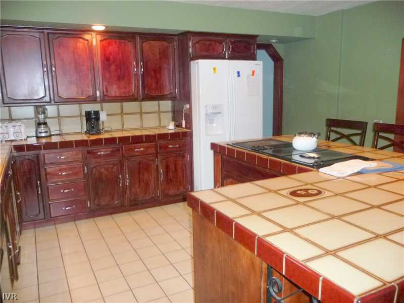 979 Cart Court Incline Village, NV 89451 - Photo 32 of 34 a kitchen with stainless steel appliances a refrigerator and a stove