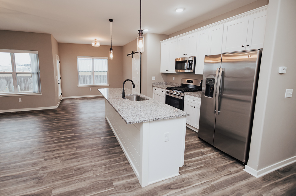 438 Anjali Court, Unit R Sycamore, IL 60178 - Photo 3 of 27 Gallery Image 3