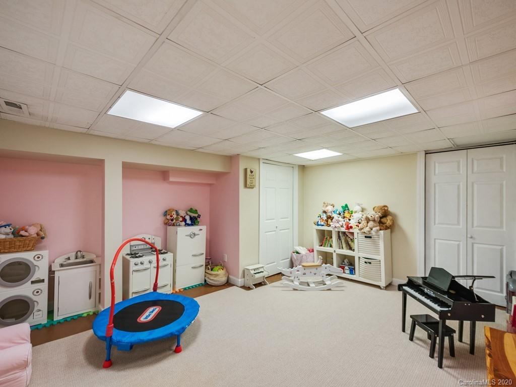 2114 Norton Road Charlotte, NC 28207 - Photo 39 of 48 Gallery Image 39