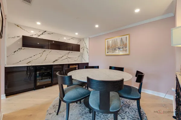 $478,900 | 2200 Bouterse Street, Unit 407, Park Ridge, IL 60068