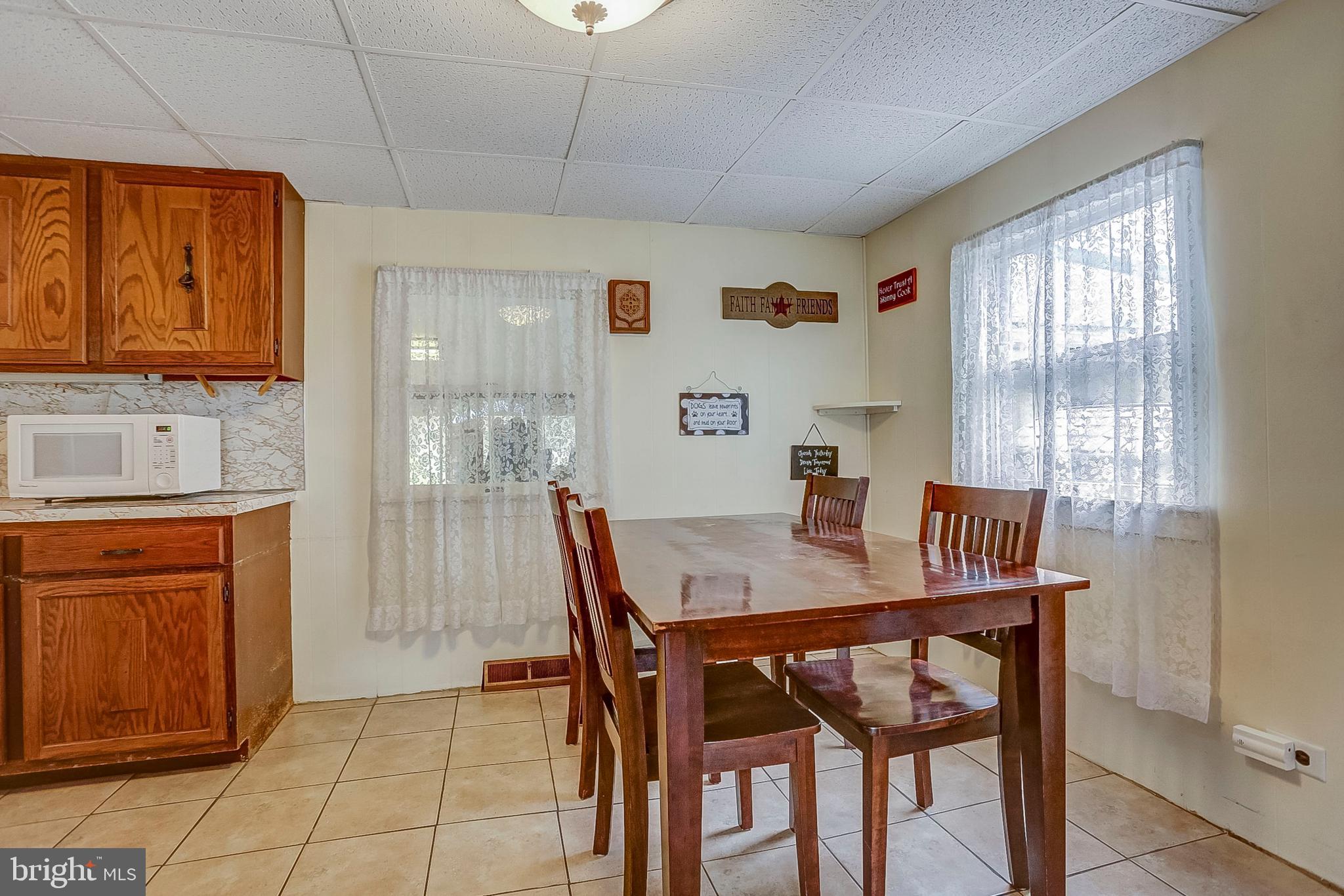3133 Enola Road Carlisle, PA 17015 - Photo 6 of 35 Gallery Image 6