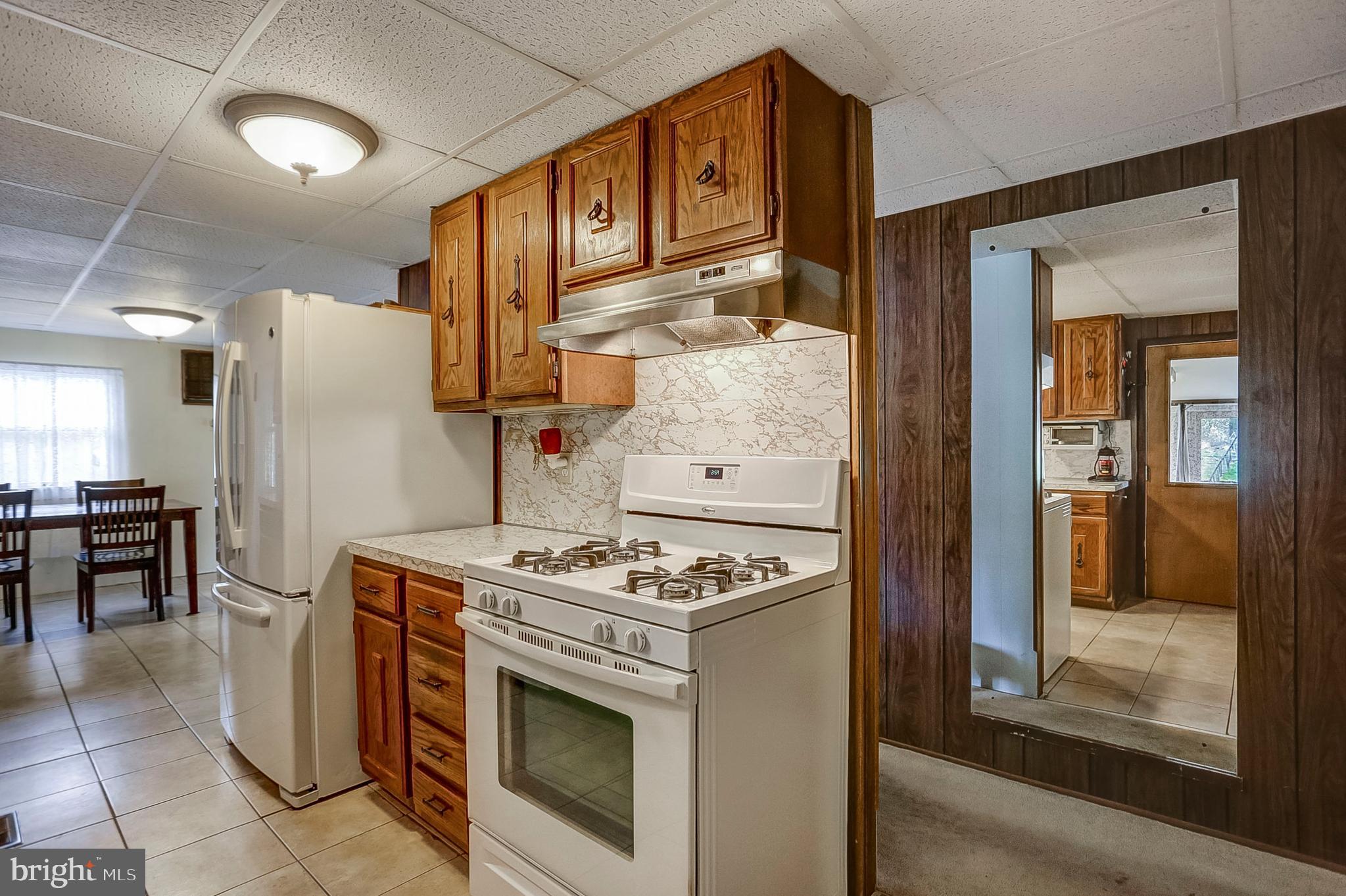 3133 Enola Road Carlisle, PA 17015 - Photo 9 of 35 Gallery Image 9