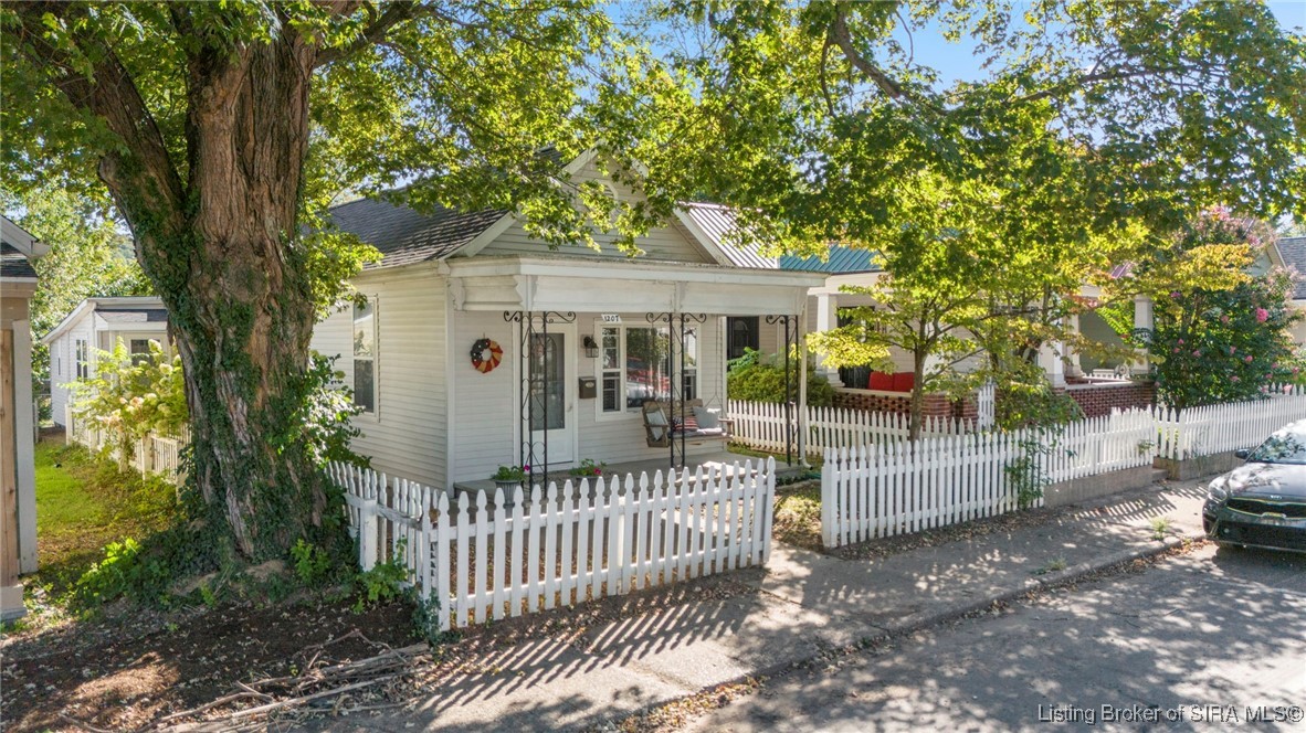 1207 West Main Street Madison, IN 47250 - Photo 23 of 25