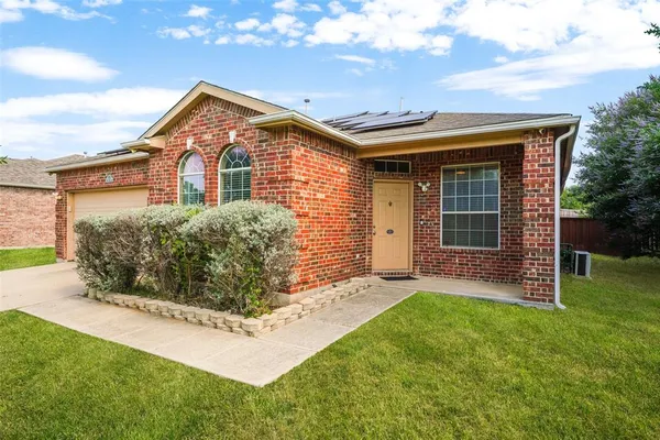 $365,000 | 1813 White Dove Lane, Denton, TX 76210